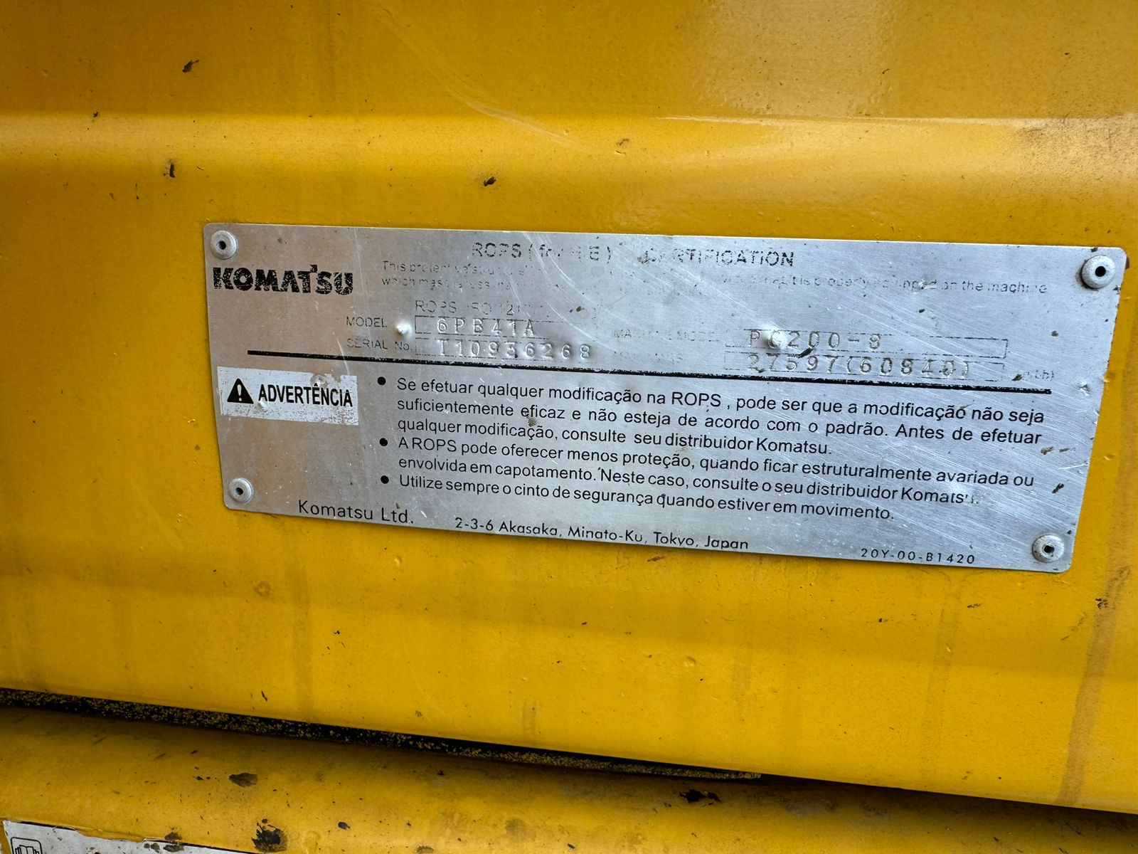 ESCAVADEIRA HIDRAULICA MARCA KOMATSU MODELO PC200